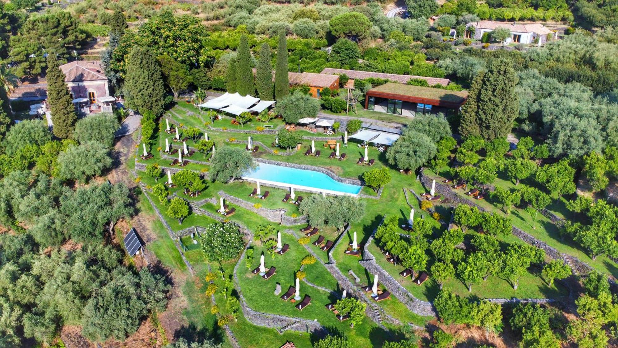 Отель Monaci Delle Terre Nere Цафферана-Этнея Экстерьер фото